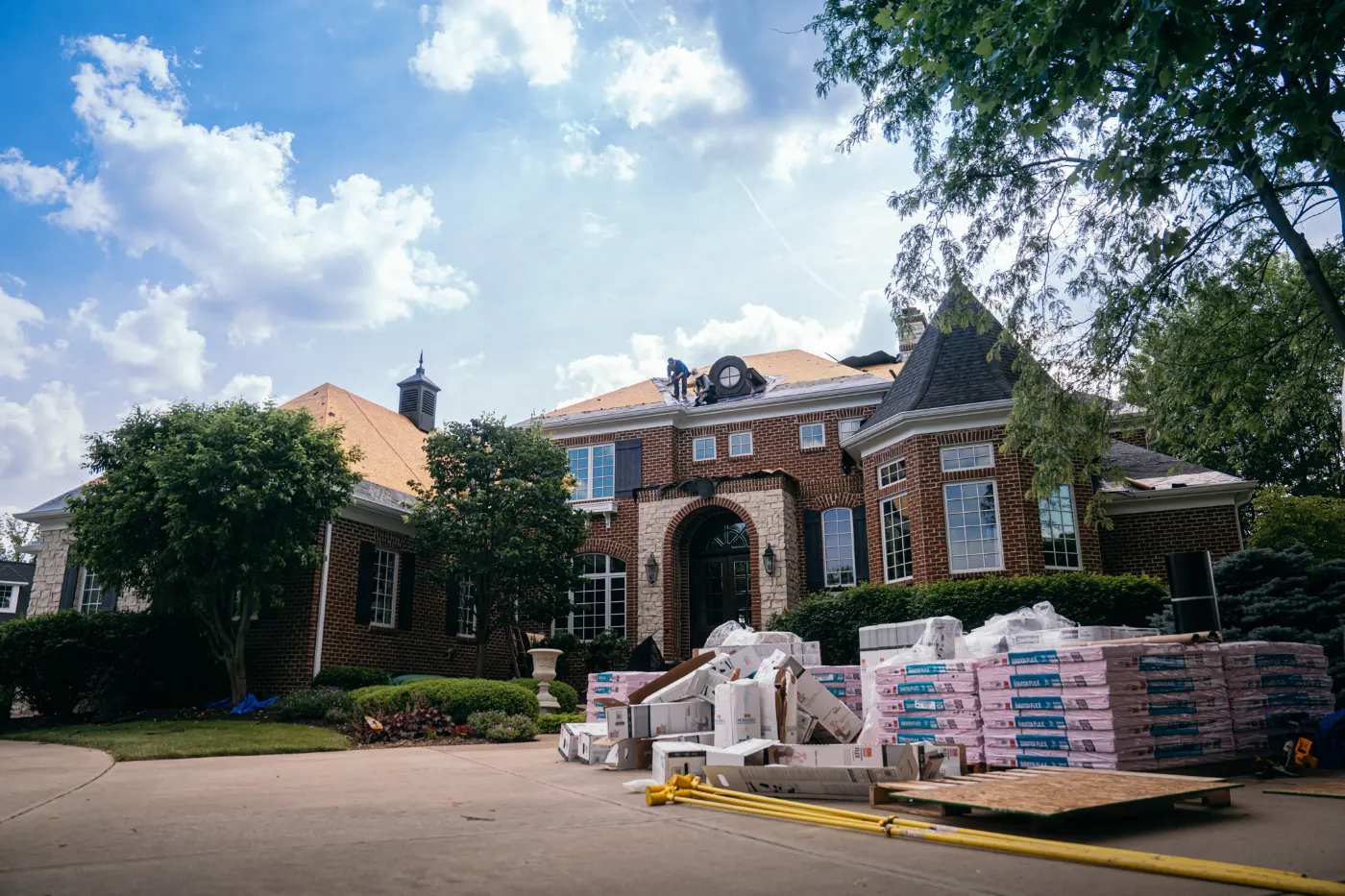 Manufacturer-certified roof installation in Oldenburg